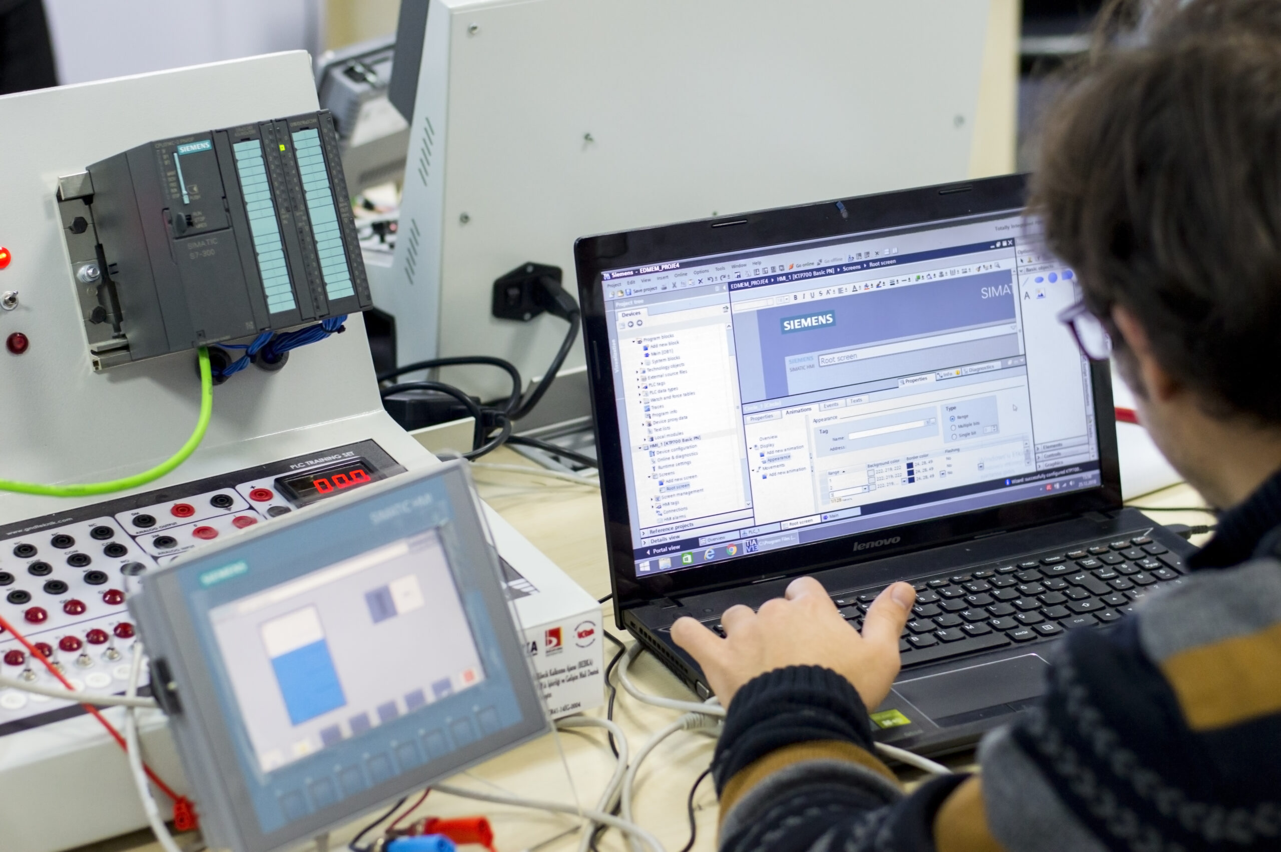 AUTOM Technologies — Système SCADA de supervision industrielle